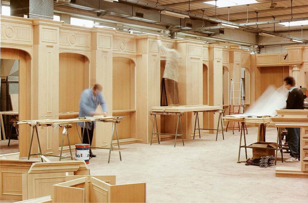 boiserie in legno grezza-turati boiseries